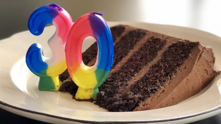 475768E0-687A-4A89-A171-B4B5EF50E02A-750×422 piece of birthday cake