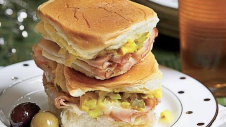 fullsizeoutput_8e87-750×422 Cubano