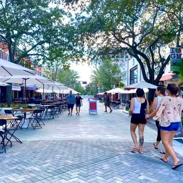 clematis street in west palm beach