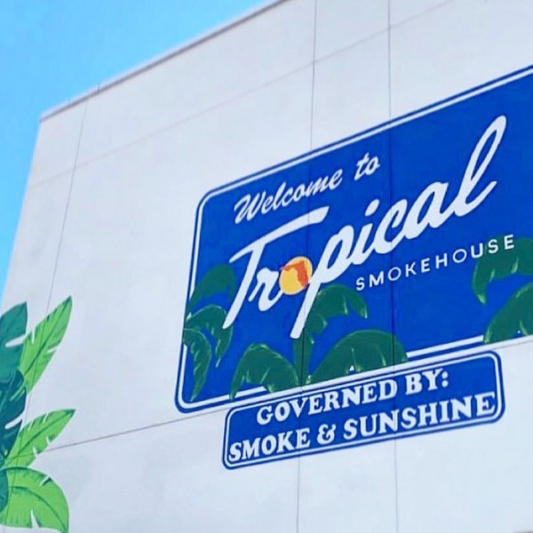 tropical smokehouse sign